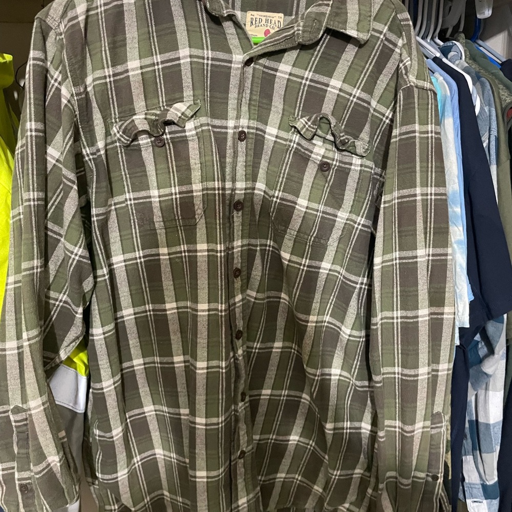 RedHead Men's Olive Plaid Button Down Shirt